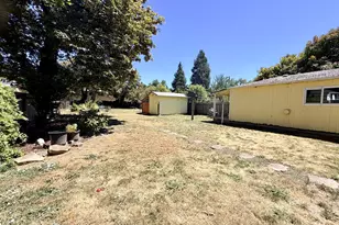 425 W Umpqua St, Roseburg, OR 97471 - Photo 17