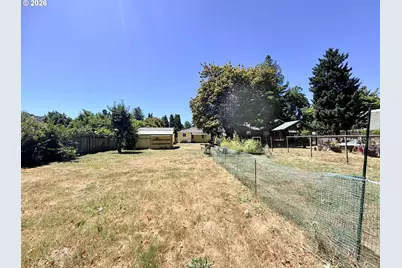 425 W Umpqua St, Roseburg, OR 97471 - Photo 23