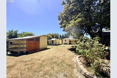 425 W Umpqua St, Roseburg, OR 97471 - Photo 21