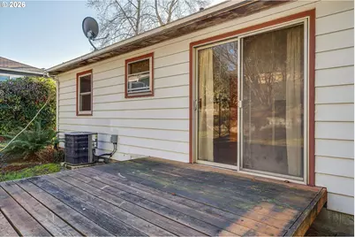 4305 SE Franklin St, Milwaukie, OR 97222 - Photo 17