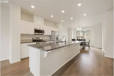 15077 NW Orchid St, Portland, OR 97229 - Photo 13