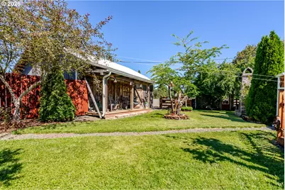 362 E Washington Ave, Brownsville, OR 97327 - Photo 45
