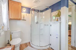 362 E Washington Ave, Brownsville, OR 97327 - Photo 29