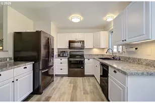 9802 NE 58th St, Vancouver, WA 98662 - Photo 11