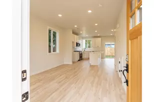 4515 SE 79th Ave, Portland, OR 97206 - Photo 3