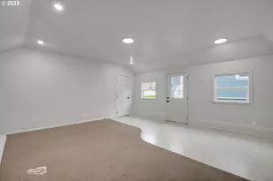 209 SE Currin St, Estacada, OR 97023 - Photo 27