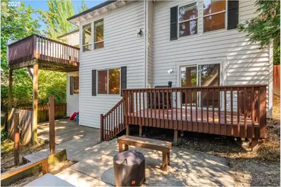9174 SW Waverly Dr, Portland, OR 97224 - Photo 33