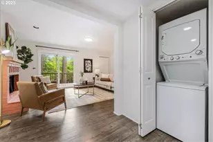 9174 SW Waverly Dr, Portland, OR 97224 - Photo 25