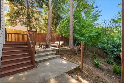 9174 SW Waverly Dr, Portland, OR 97224 - Photo 31