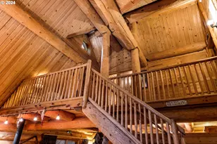 58200 E Marmot Rd, Sandy, OR 97055 - Photo 29