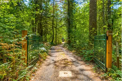 58200 E Marmot Rd, Sandy, OR 97055 - Photo 7