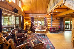 58200 E Marmot Rd, Sandy, OR 97055 - Photo 15