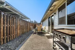 1660 N 18th St, Washougal, WA 98671 - Photo 27