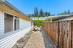 1660 N 18th St, Washougal, WA 98671 - Photo 25