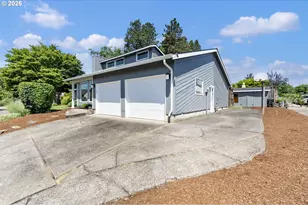 21629 NE Lachenview Ln, Fairview, OR 97024 - Photo 3