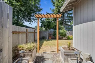 6731 SW Harbor Ave, Lincoln City, OR 97367 - Photo 15