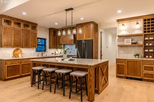 21054 E Country Club Rd, Brightwood, OR 97011 - Photo 15