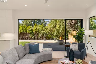 1225 Spruce St, Lake Oswego, OR 97034 - Photo 11