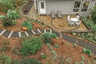 161 Combs Cir, Yachats, OR 97498 - Photo 5