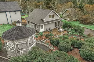 161 Combs Cir, Yachats, OR 97498 - Photo 7