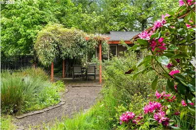 6786 Rochester St, Salem, OR 97305 - Photo 39