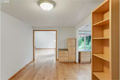 6786 Rochester St, Salem, OR 97305 - Photo 23