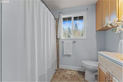 6786 Rochester St, Salem, OR 97305 - Photo 13