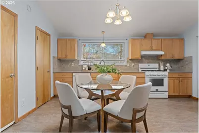 6786 Rochester St, Salem, OR 97305 - Photo 9