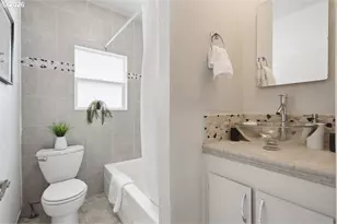 914 NE 92nd Ave, Portland, OR 97220 - Photo 13