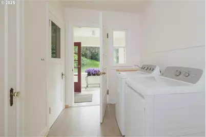 92216 Whiskey Rd, Warrenton, OR 97146 - Photo 23