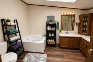 826 W Dean Ave, Sutherlin, OR 97479 - Photo 25