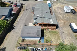 826 W Dean Ave, Sutherlin, OR 97479 - Photo 47