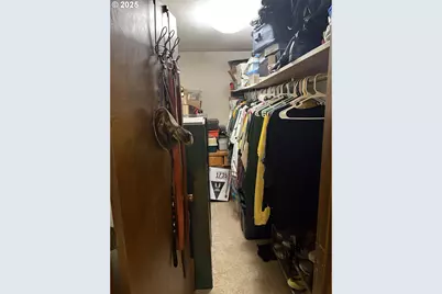 3460 Oxbow Way, Eugene, OR 97401 - Photo 13