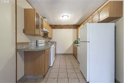 2727 Gateway St #27, Springfield, OR 97477 - Photo 7