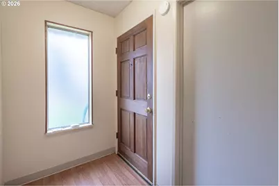 2727 Gateway St #27, Springfield, OR 97477 - Photo 5