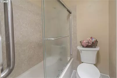 2727 Gateway St #27, Springfield, OR 97477 - Photo 21