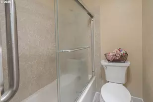 2727 Gateway St, Springfield, OR 97477 - Photo 21