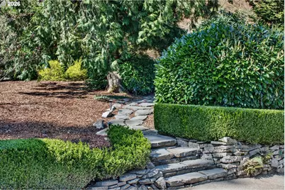 7175 SW Dogwood Pl, Portland, OR 97225 - Photo 45