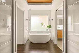 7175 SW Dogwood Pl, Portland, OR 97225 - Photo 25