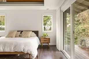 7175 SW Dogwood Pl, Portland, OR 97225 - Photo 23