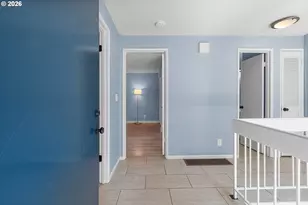 225 Cervantes, Lake Oswego, OR 97035 - Photo 5