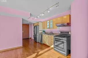 533 NE Holladay St, Portland, OR 97232 - Photo 13