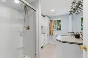 110 NE 157th Ave, Portland, OR 97230 - Photo 21