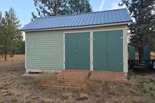 271 S Fairway A Rd, Tygh Valley, OR 97063 - Photo 11