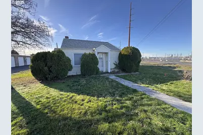 1205 N 1st Pl, Hermiston, OR 97838 - Photo 1