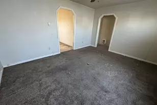 1205 N 1st Pl, Hermiston, OR 97838 - Photo 5