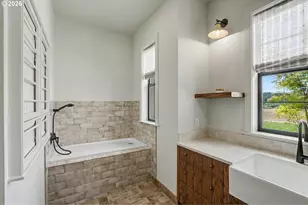 2550 Perrydale Rd, Dallas, OR 97338 - Photo 9