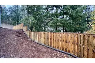 17570 SW Steens Ln, Beaverton, OR 97007 - Photo 11