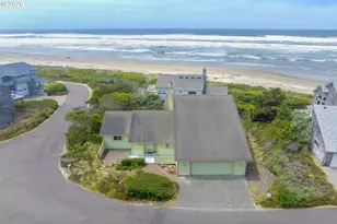 88878 Shoreline Dr, Florence, OR 97439 - Photo 1