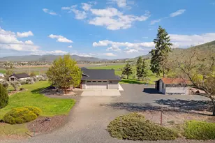 17501 Deer Park Loop, Baker City, OR 97814 - Photo 9